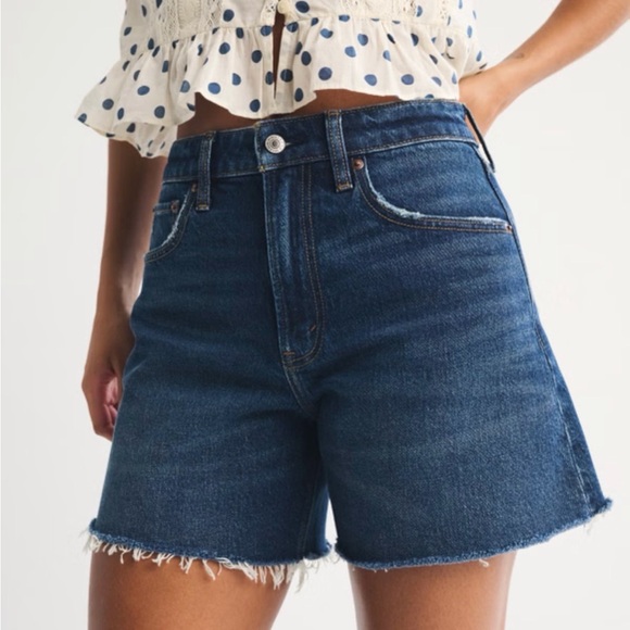 Abercrombie & Fitch Pants - Abercrombie & Fitch Curve Love High Rise Dad Short